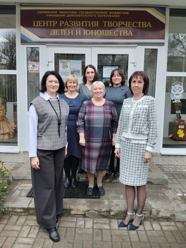 Российские и белорусские работники культуры провели творческую встречу в Смоленске