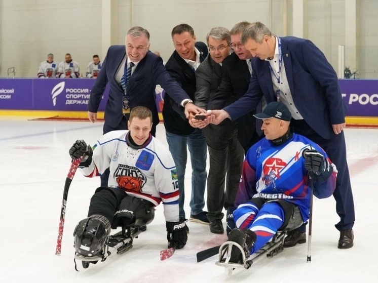 В Самаре стартовал третий круг чемпионата России по следж-хоккею