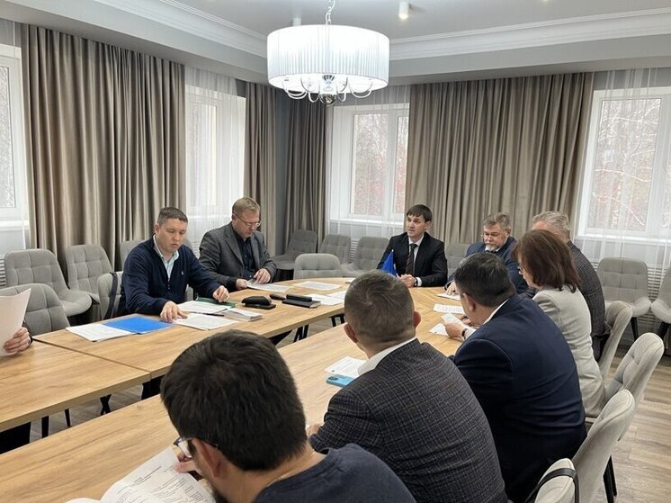 Марат Якушев провел заседание клуба промышленников Чувашии