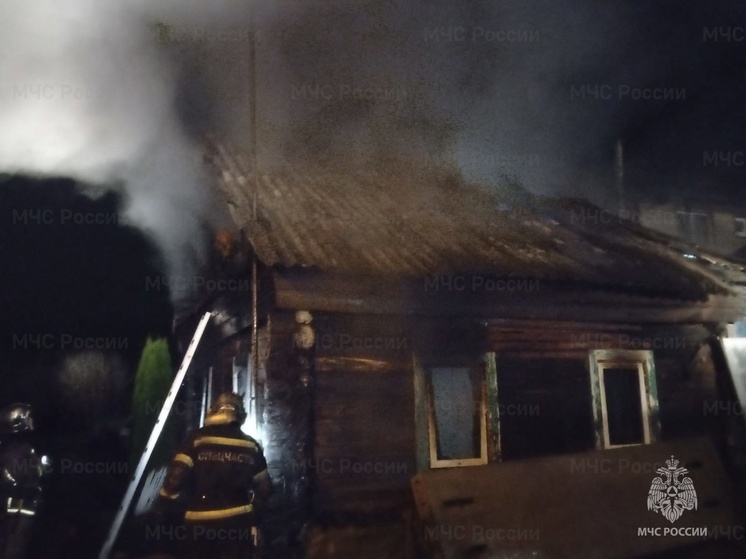 В калужской Плетенёвке вспыхнул ночной пожар