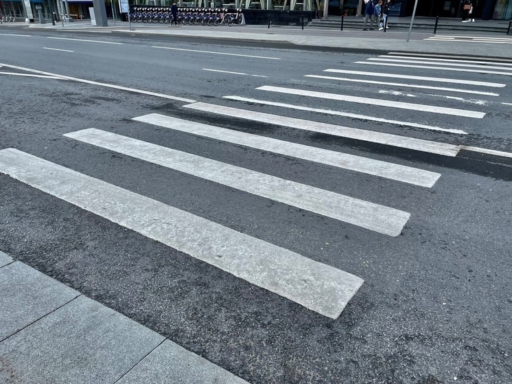 В Омске Honda сбила 14-летнюю девочку  на пешеходном переходе