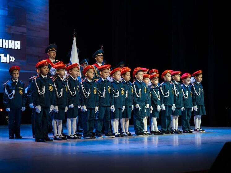 Впервые в ЯНАО кадетами МЧС стали первоклашки