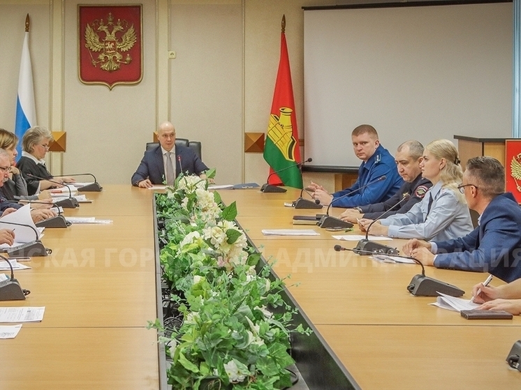 В Брянске поставили на учет 225 подростков в рамках операции «Подросток»