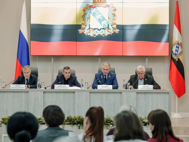 Александр Хинштейн отчитался о работе с жителями приграничья и анонсировал кадровые изменения