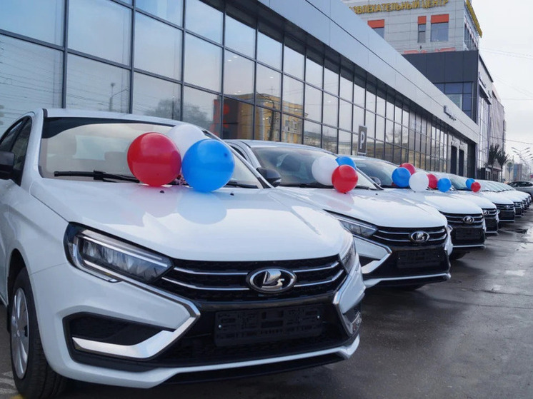 Пострадавшим на производстве нижегородцам подарили машины