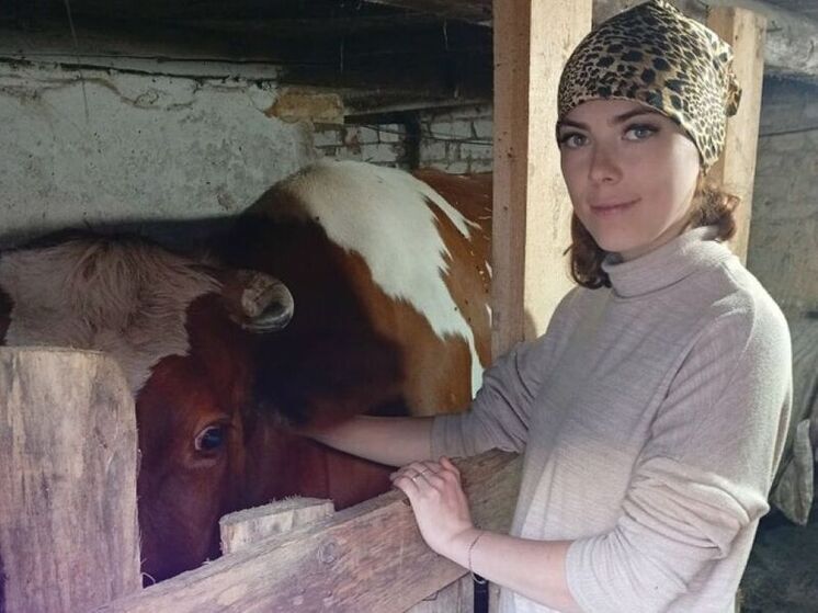 Многодетная белгородка открыла молочный бизнес с помощью соцконтракта