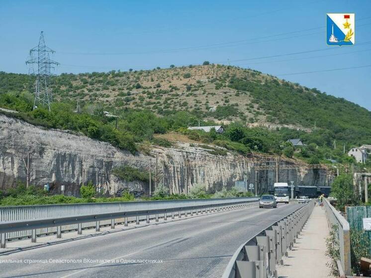 На мосту через реку Черная в Инкермане временно введут реверсивное движение