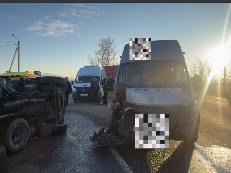 В Бурятии пять человек, включая двух детей, пострадали в ДТП