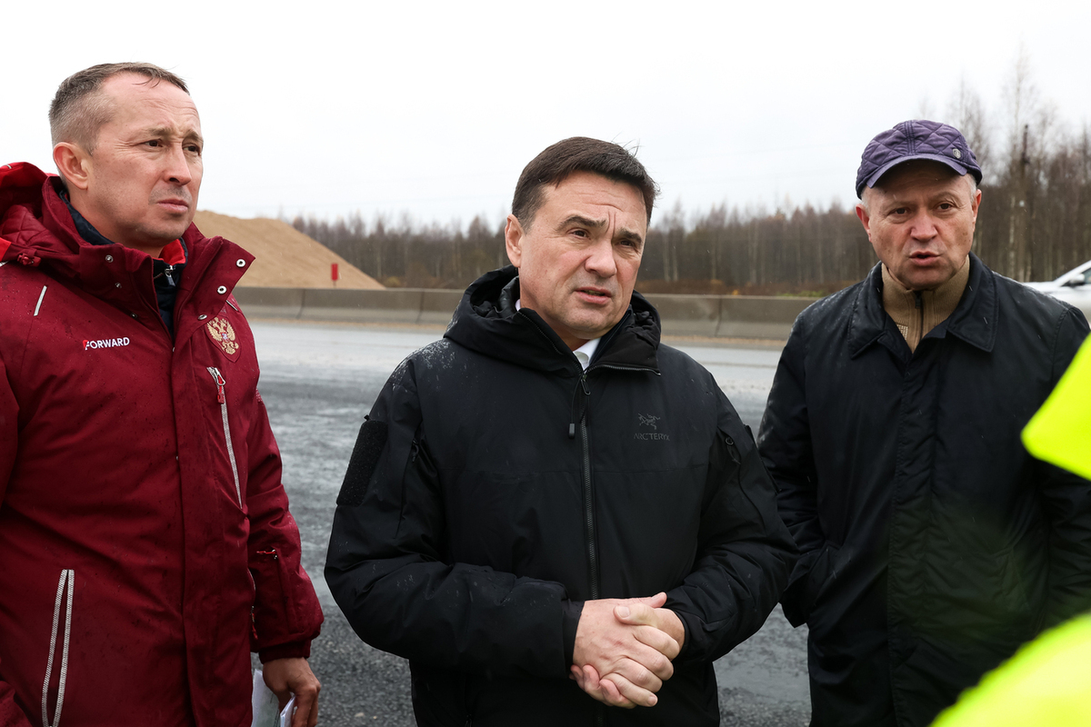 Андрей Воробьев оценил ход работ на 40-километровом участке трассы М-9 «Балтия»