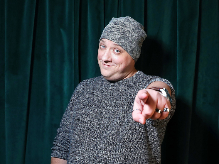 Гарик Харламов объяснил на похоронах Романа Попова, почему не удалось спасти артиста