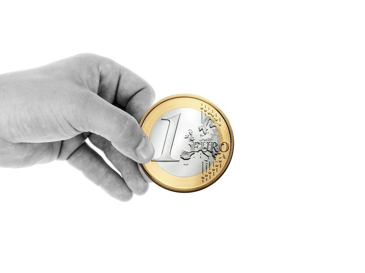 Euronews: спонсирование Киева без активов РФ станет тяжким бременем для ЕC