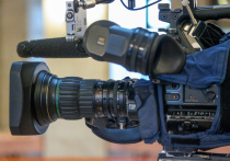 31 октября на 86-м году жизни умер кинорежиссер Геральд Бежанов, более всего известный по фильмам «Самая обаятельная и привлекательная», «Где находится нофелет?», «Витя Глушаков – друг апачей»