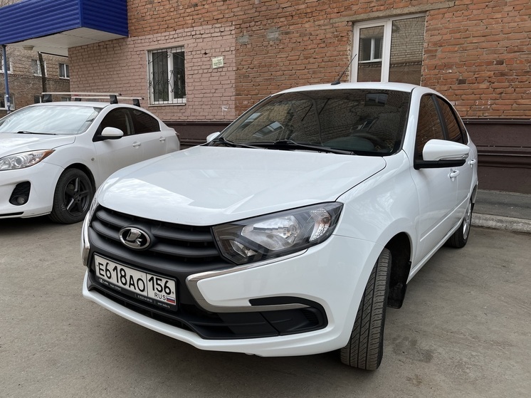 95-й вместо 92-го: АвтоВАЗ официально рекомендует, каким бензином заправлять Lada Granta и Vesta