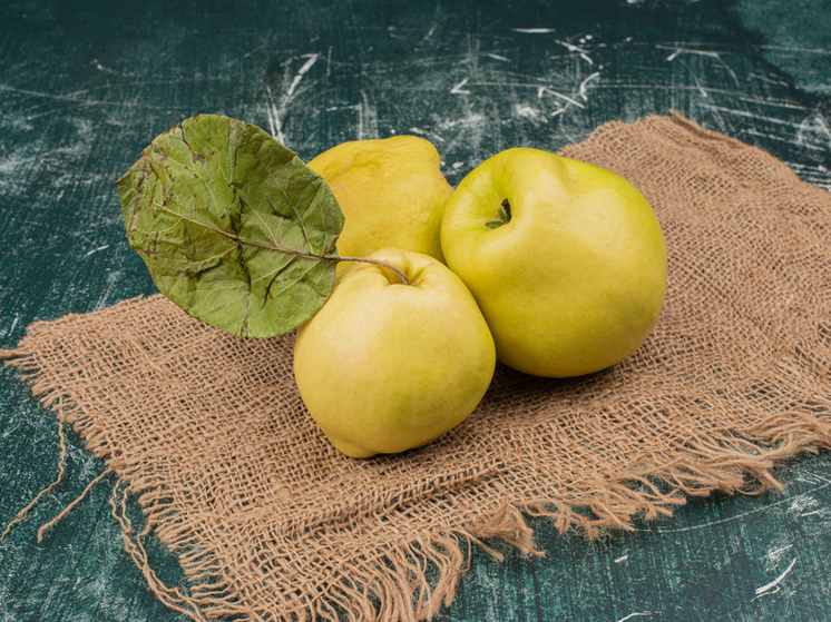 Золотистая айва: раскрываем тамбовчанам секреты царского фрукта