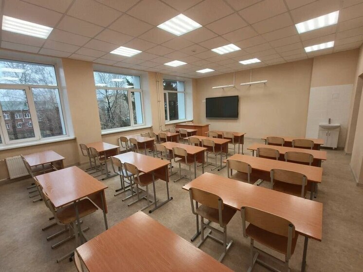 В Омске после капитального ремонта открылась школа № 14