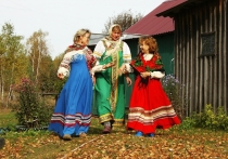 Третье ноября в народном календаре носит имя Иларионова дня, или Предзимья. Это время, когда осень окончательно передает эстафету зиме, а короткий светлый день наполнен особым смыслом и правилами, которые веками помогали нашим предкам жить в гармонии с природой и собой.