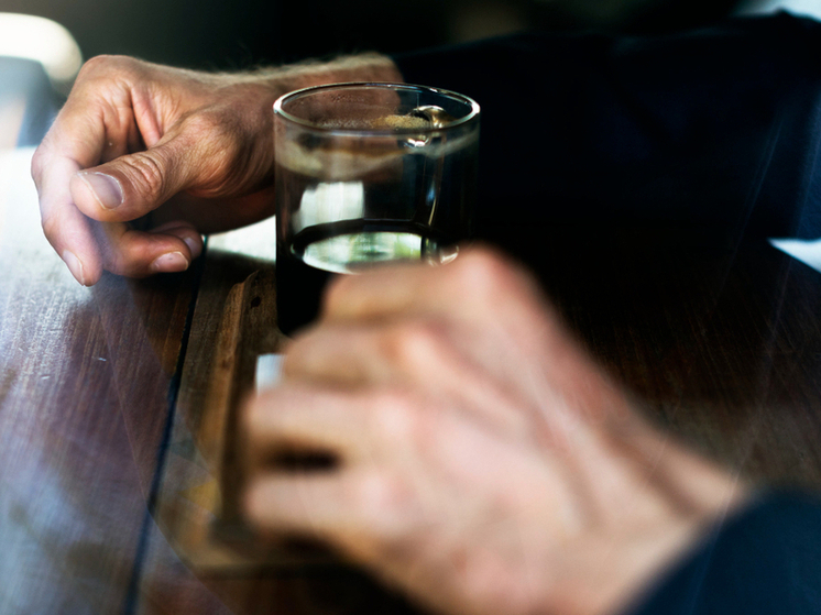 Тамбовский дебош в Новороссийске: пьяных туристов выдворили из отеля силами Росгвардии