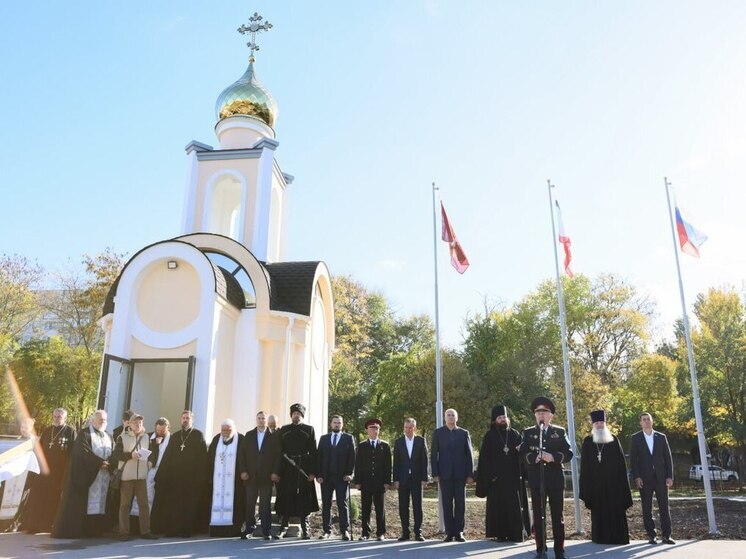 В Керчи открыли часовню в память об участии кубанских казаков в Крымской весне