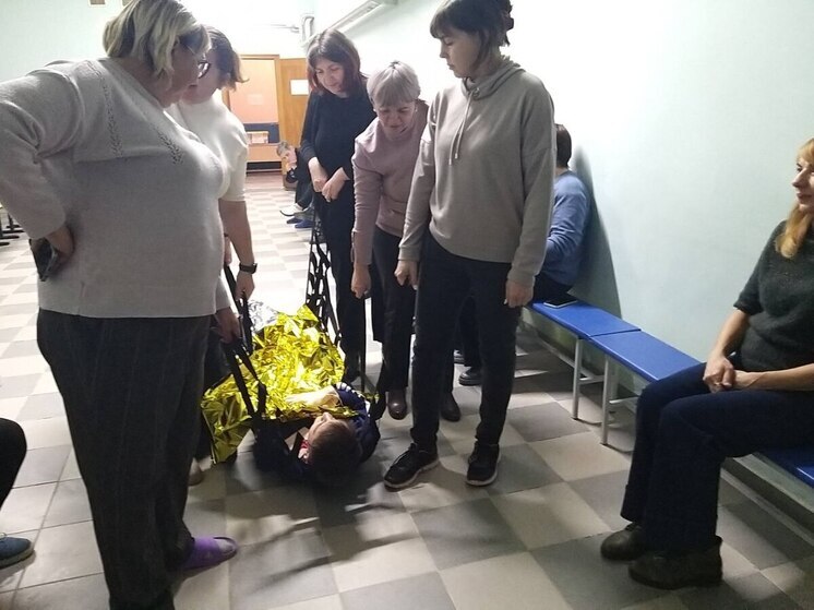 В образовательных учреждениях Борисовского района отработали действия при угрозе ЧС