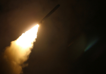 Американский телеканал CNN сообщил со ссылкой на источники, что Пентагон якобы одобрил поставки дальнобойных крылатых ракет «Томагавк» на Украину – еще до встречи Трампа с Зеленским