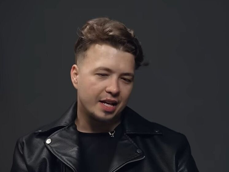 Оказавшийся сотрудником спецслужб Белоруссии Протасевич бросил россиянку Сапегу