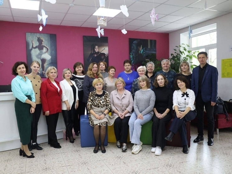 Липецкие педагоги провели творческие занятия для школьников Усмани