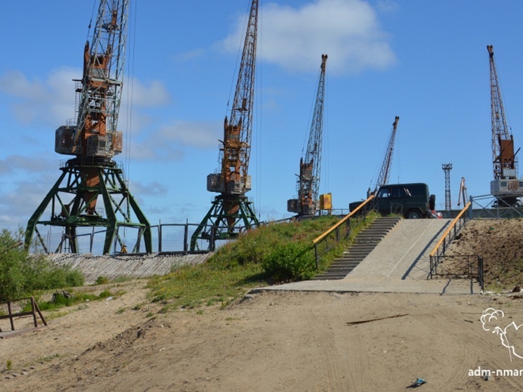 Порт в Нарьян-Маре решил провести общественные обсуждения