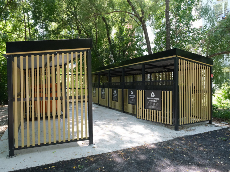 В Перми продолжается установка контейнерных площадок нового образца