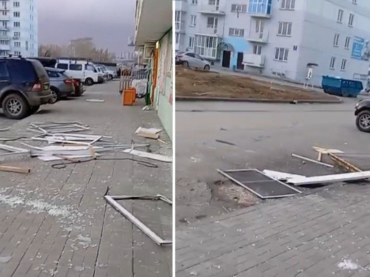 Балкон унесло ураганным ветром на «Плющихе» в Новосибирске