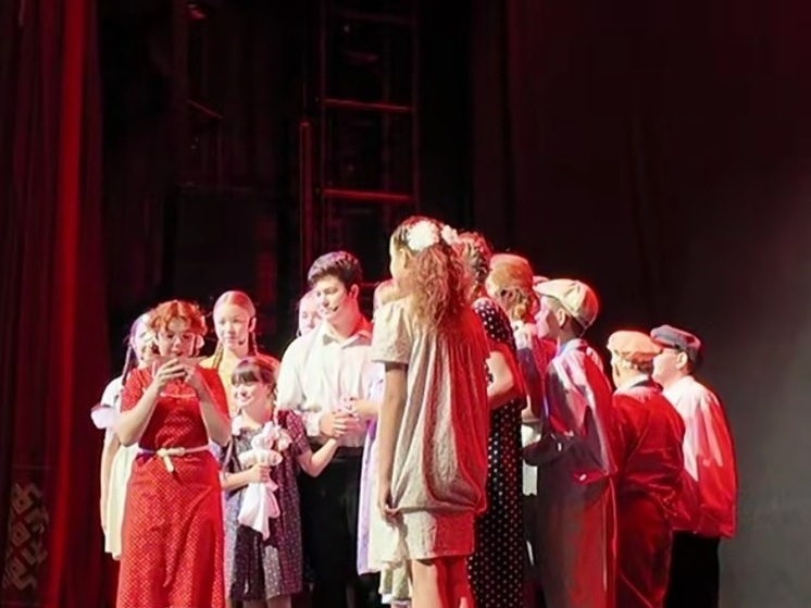 Юные актеры из Забайкалья собрали 200 тыс рублей для бойцов в зону СВО