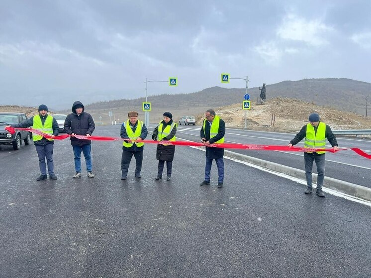 Участок дороги на Ольхон сдали в эксплуатацию
