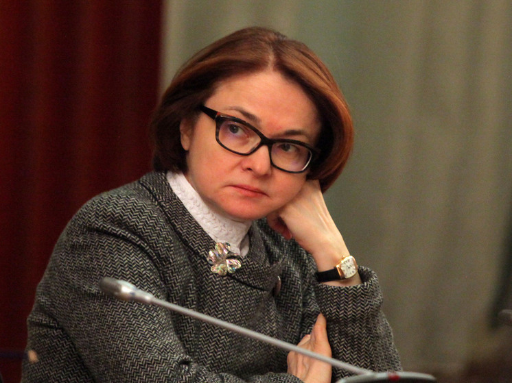Несмотря на жесткую денежно-кредитную политику, в российской экономике нет признаков рецессии, заявила председатель ЦБ Эльвира Набиуллина