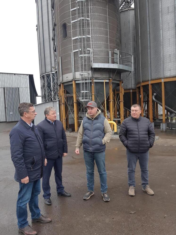 Заместитель председателя правительства Пензенской области проинспектировал сельхозпредприятия Земетчинского района