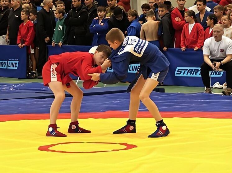 Соревнования по самбо, посвященные Дню разведки России, прошли в Сосново