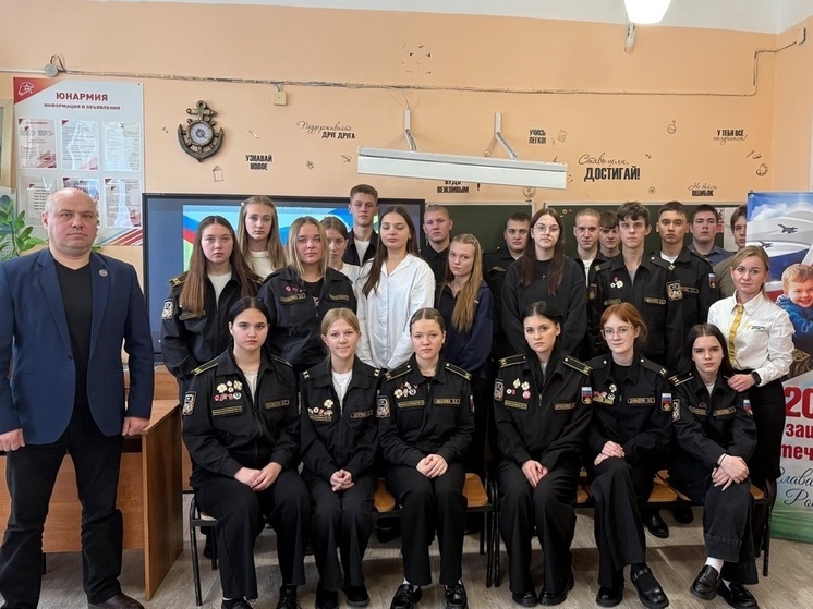 В Пежемской школе состоялась встреча с участником СВО