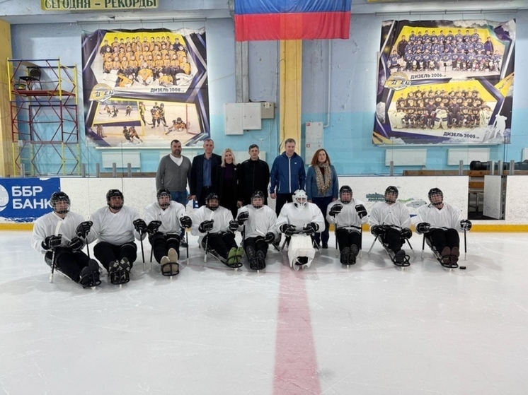 Пензенская команда по следж-хоккею «Дизель-следж» готовится к турниру в Москве