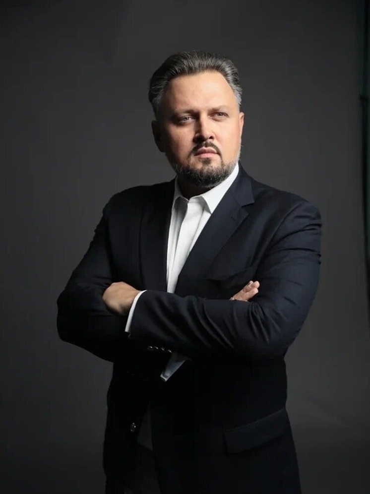 4 ноября в Пскове выступит солист театров «Геликон-опера» и «Новая Опера» Алексей Тихомиров