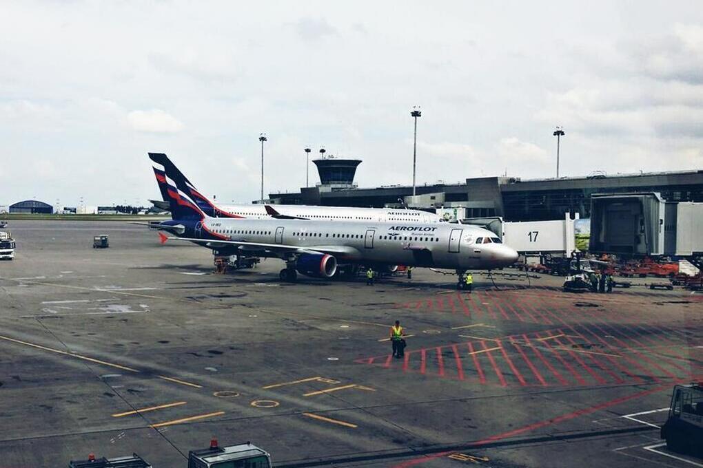 В аэропорту Сочи 20 рейсов задерживаются после ночных ограничений на полёты