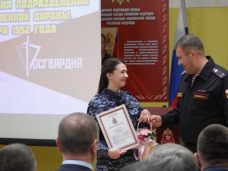 Сотрудникам вневедомственной охраны в НАО вручили награды