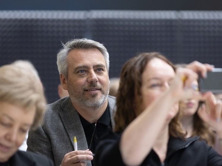 Псковичи проверили знания о народах России в «Большом этнографическом диктанте»