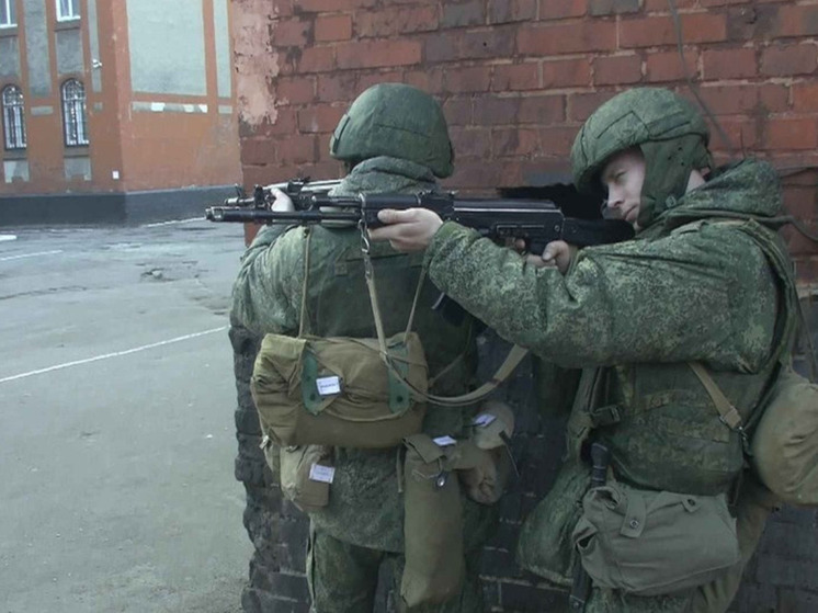 Калининградские военные провели тренировку по отражению нападения диверсантов