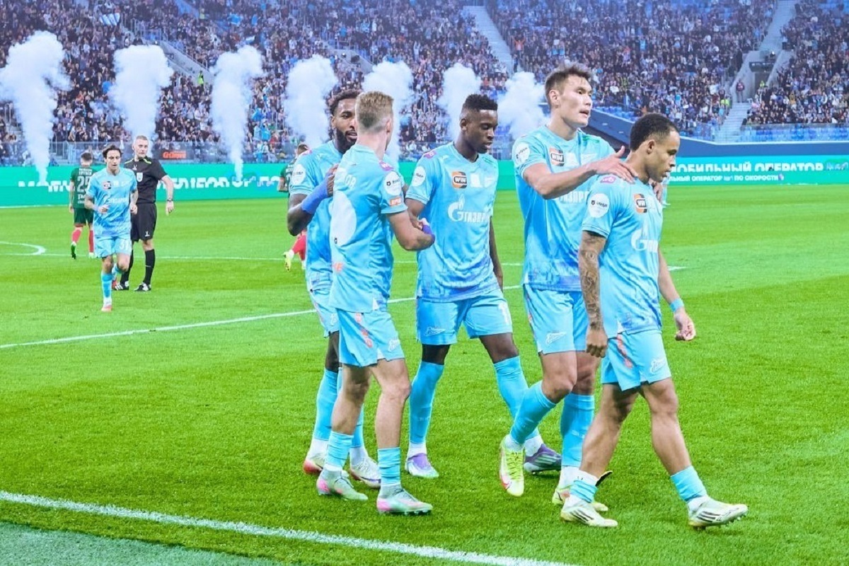 «Зенит» прервал беспроигрышную серию «Локомотива» — 2:0 в Санкт-Петербурге