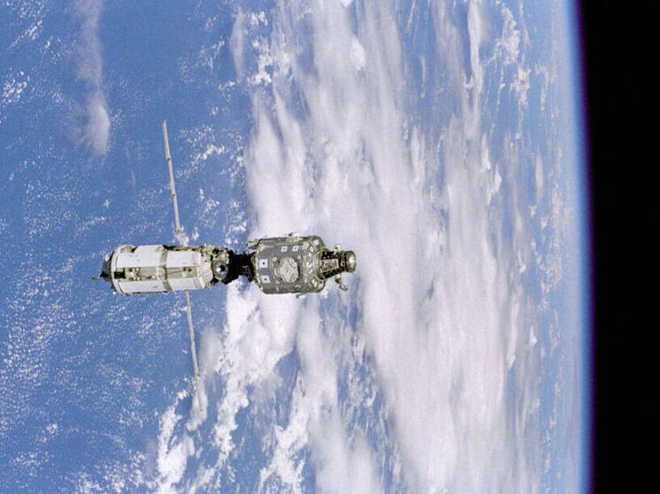 Сегодня четверть века исполняется с начала экспедиции МКС