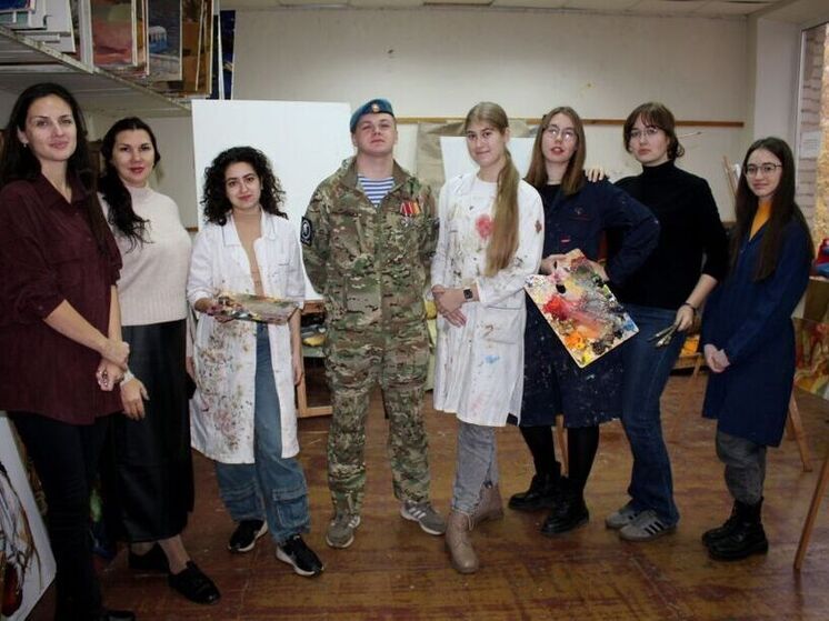 В Орле студенты-художники напишут портреты участников СВО