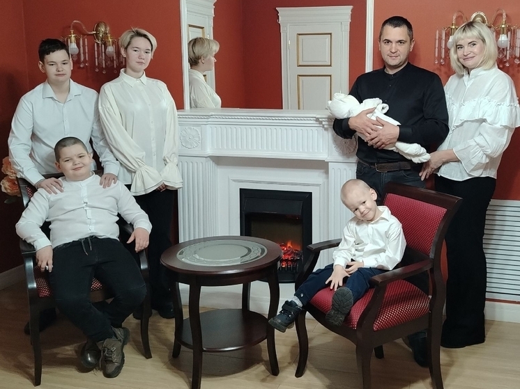 Большое счастье пришло в семью костромичей Антона и Татьяны Брезгиных