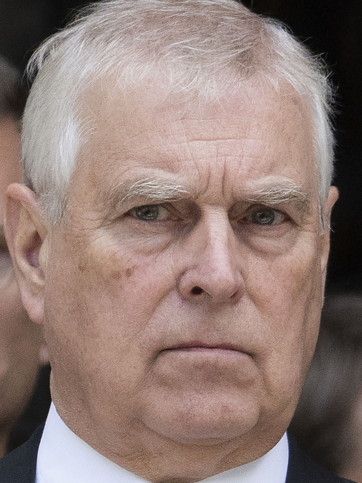 Пушков: Виндзоры принесли в жертву члена семьи