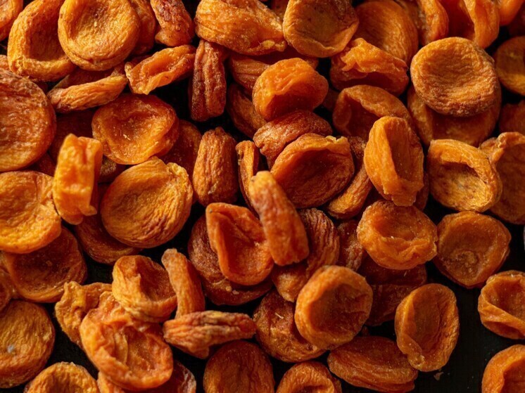 Un médico informó sobre el daño potencial de las frutas secas.