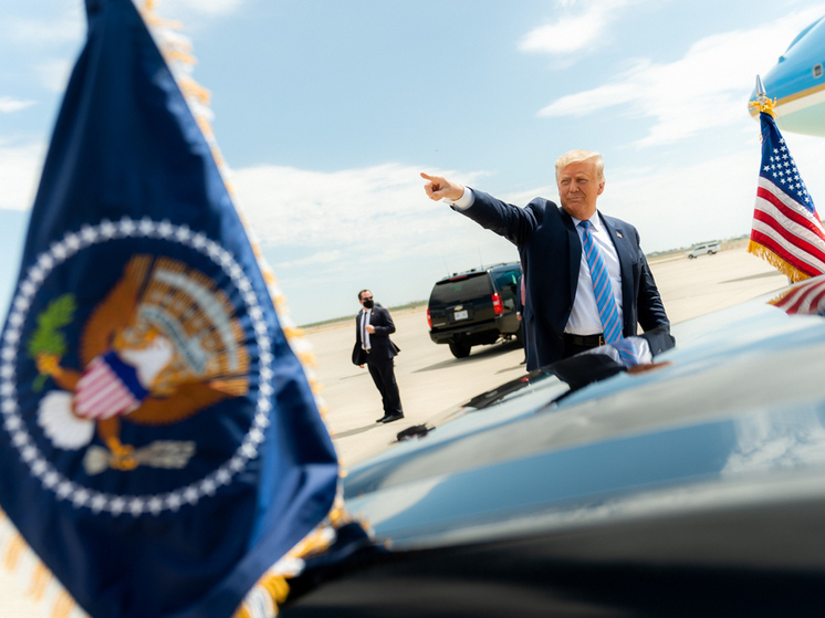 Трамп: США возобновят ядерные испытания