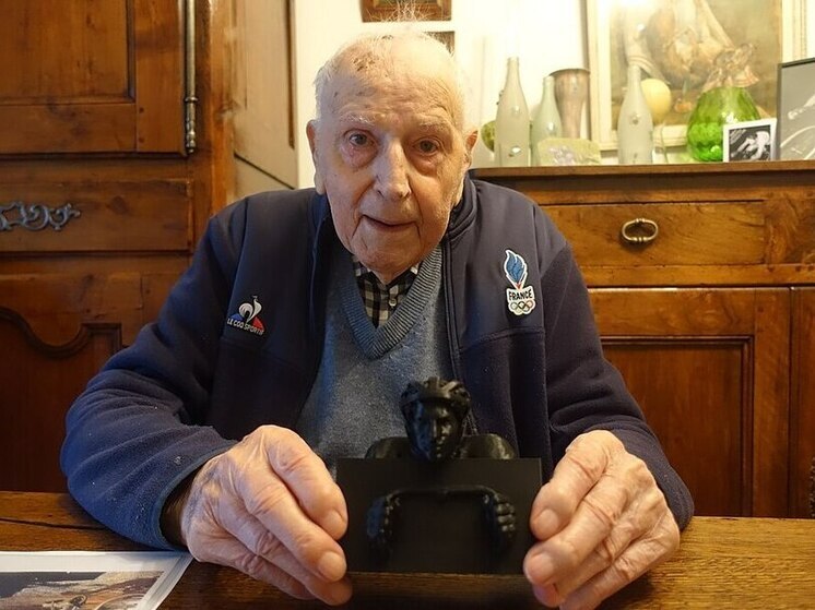 Умер 101-летний олимпийский чемпион Шарль Кост
