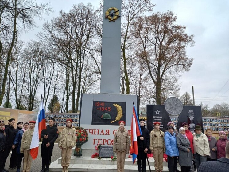 В Дзержинском районе открыли воинский мемориал